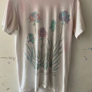 Vintage flower T shirt  Woman L $65